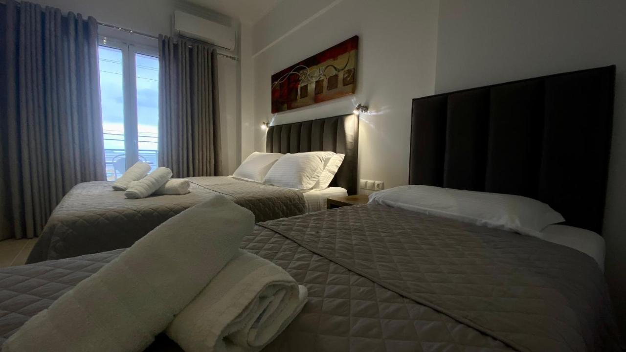 Vangjelis Hotel Himare Esterno foto
